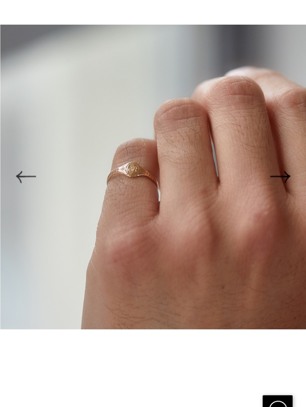 GOLD RING - Picture 3 of 6